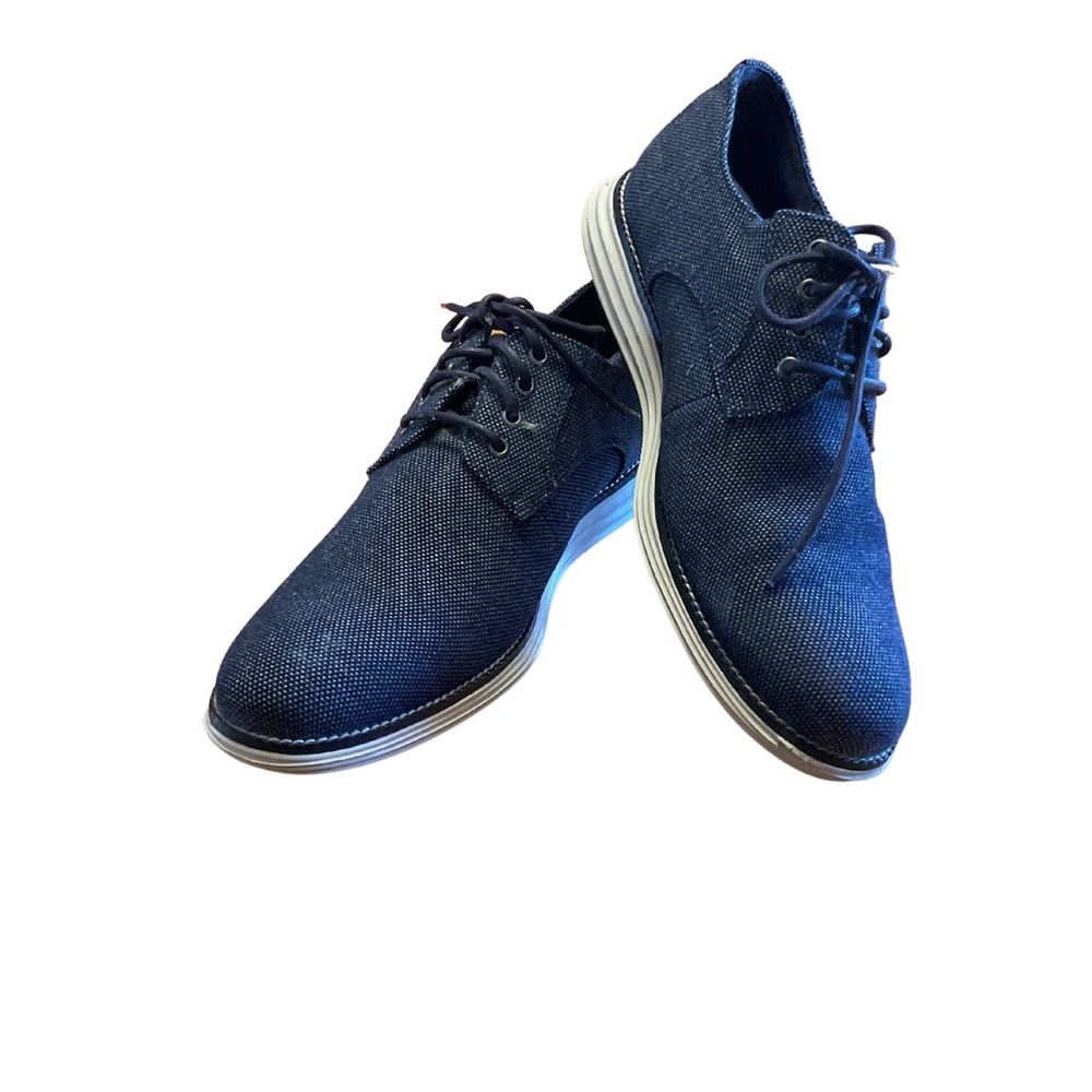 Cole Haan size 10.5 denim Oxford